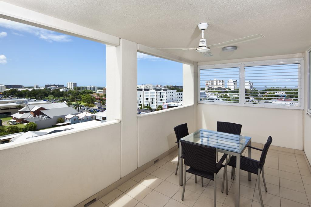 Cairns Central Plaza Apartment Hotel Official Restaurant photo